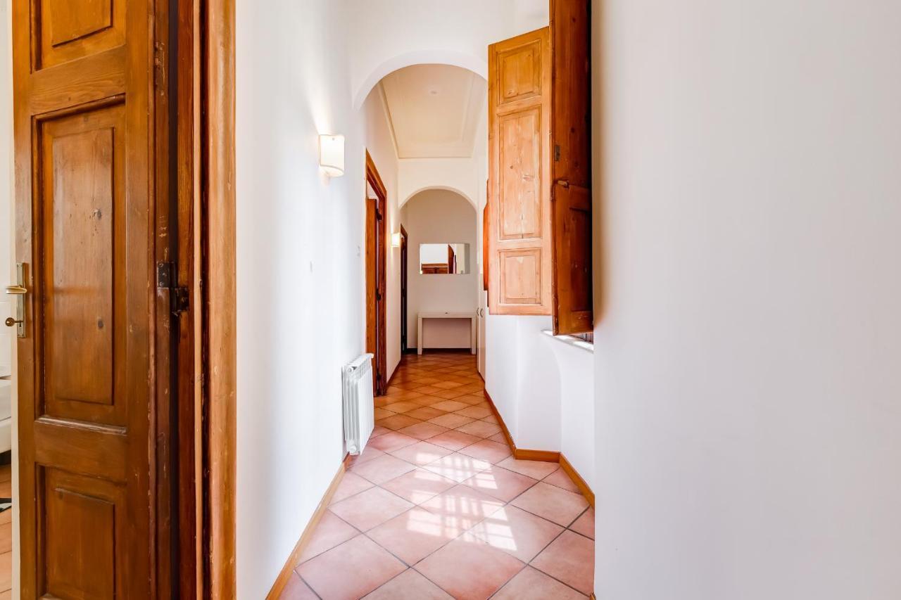 Vatican Germanico 107 Rome Luaran gambar